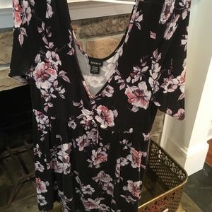 NWOT Black Floral Torrid Blouse